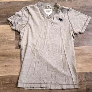 Abercrombie & Fitch Gray Muscle Tee
